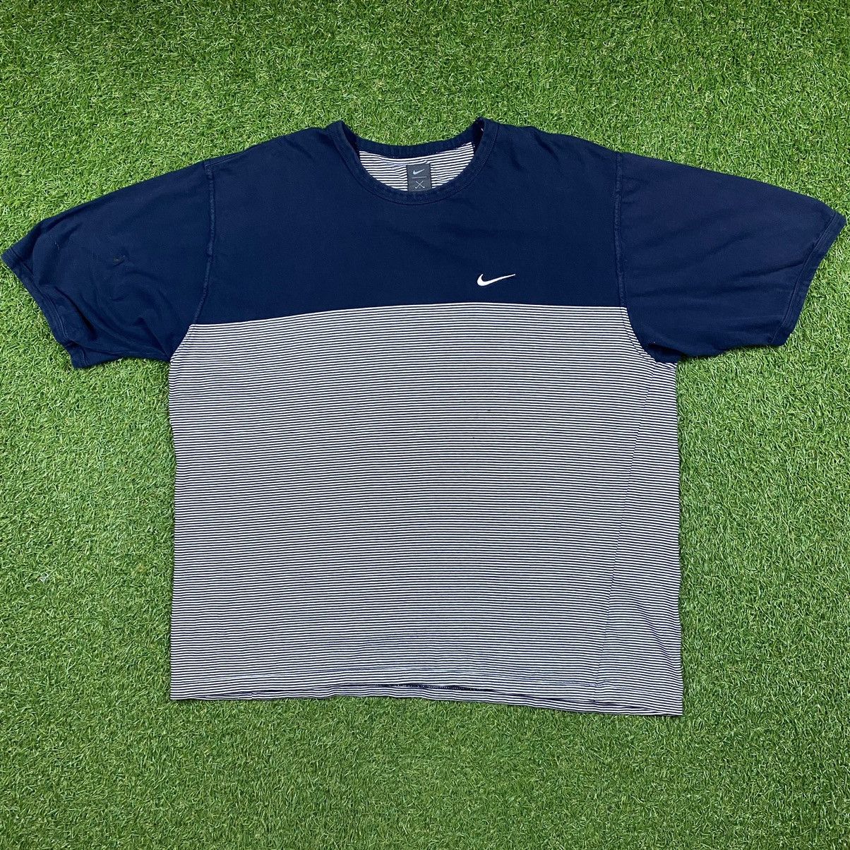 Nike Vintage Nike T-Shirt Size XXL 90s Swoosh Size US XXL / EU 58 / 5 - 1 Thumbnail