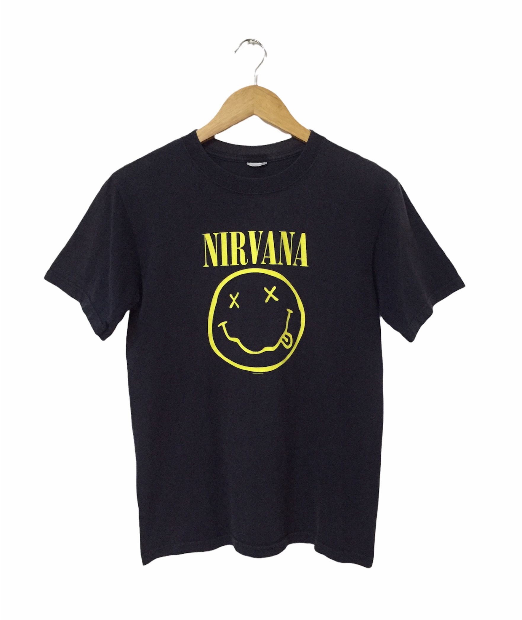 Band Tees × Vintage VINTAGE Y2K NIRVANA SMILEY KURT KOBAIN GRUNGE BAND TSHIRT Size US S / EU 44-46 / 1 - 1 Thumbnail