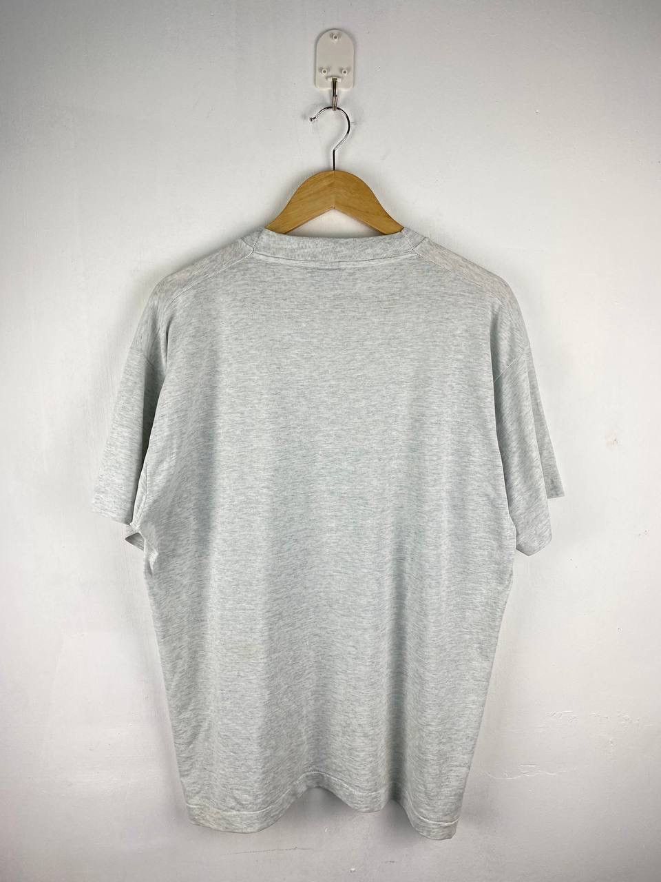 Fruit Of The Loom Vintage 90s Jurassic park tshirt single stitch Size US XL / EU 56 / 4 - 4 Thumbnail