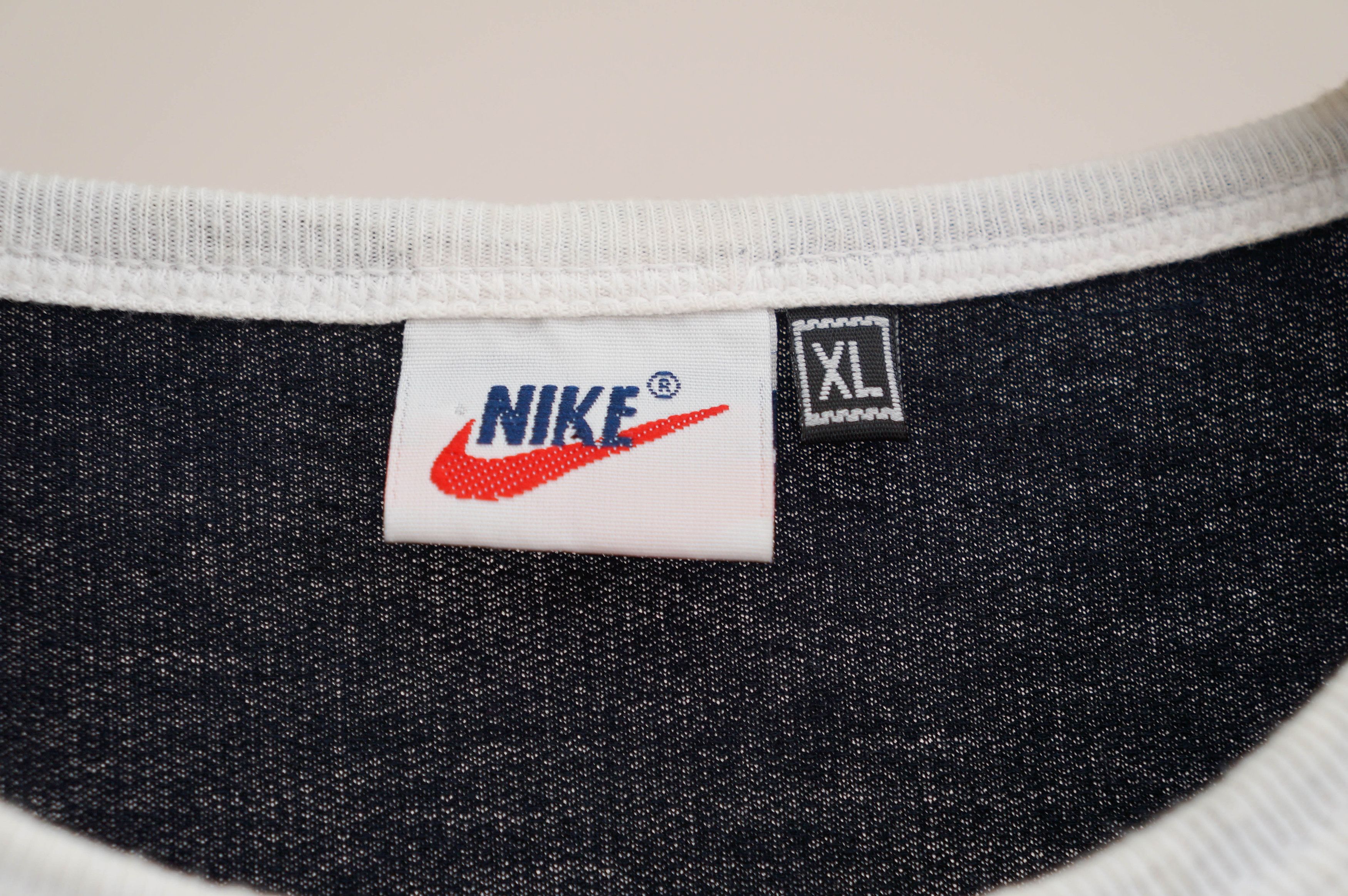 Nike × Vintage Vintage Nike T-Shirt Blue Big Logo 90s Size US XL / EU 56 / 4 - 9 Thumbnail