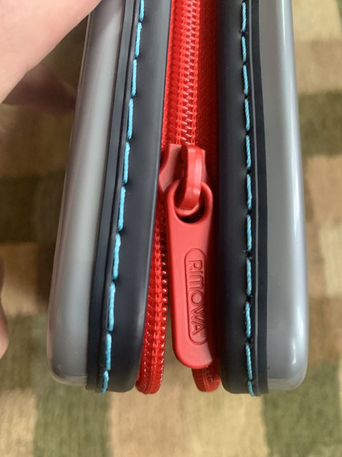 Porsche Design × Rimowa Rimowa x Porsche Martini Racing Hardshell Folder Case Size ONE SIZE - 4 Thumbnail