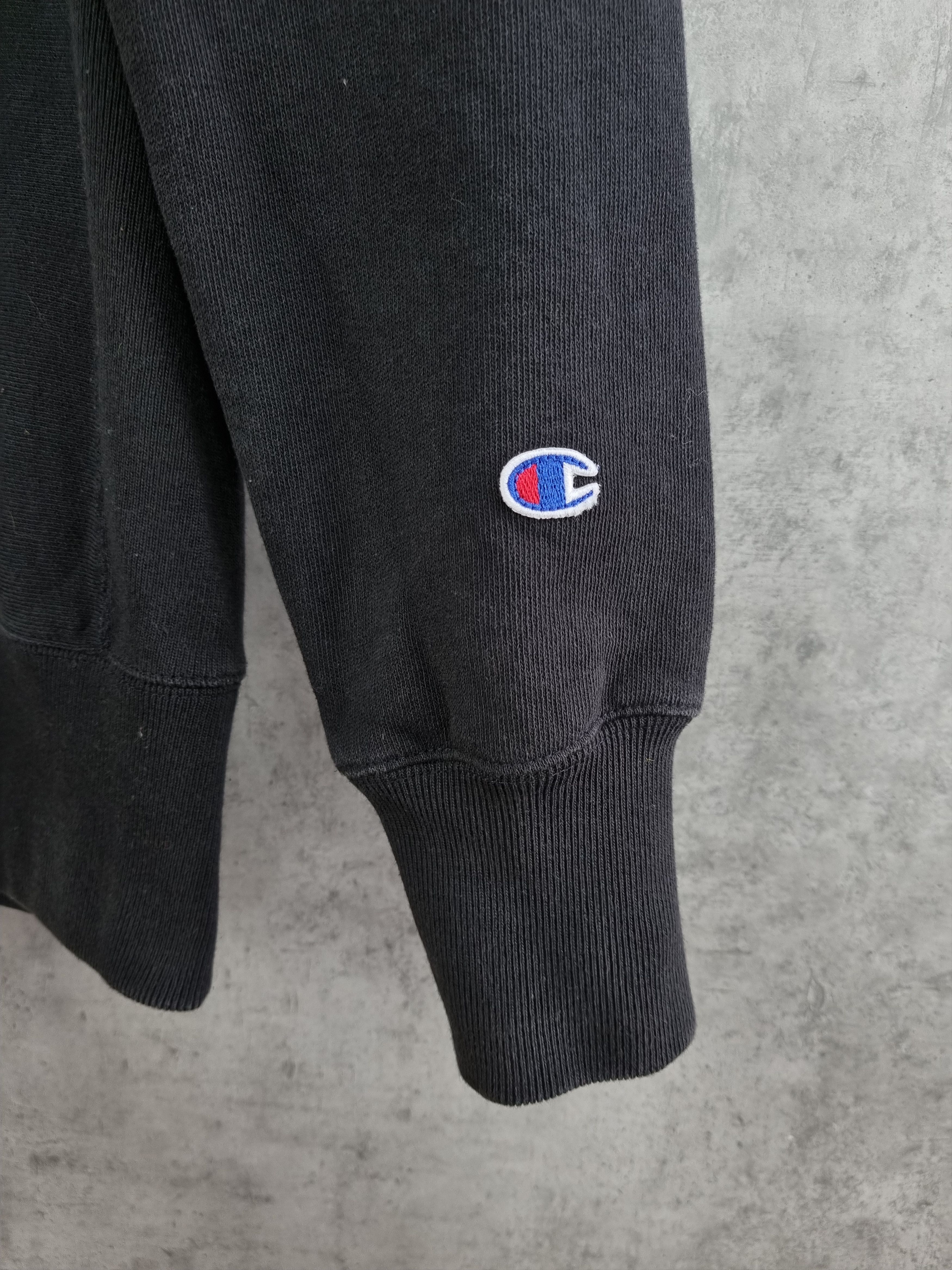 Champion × Vintage 90s Champion Reverse Wave Vintage Sweatshirt Size US S / EU 44-46 / 1 - 7 Thumbnail
