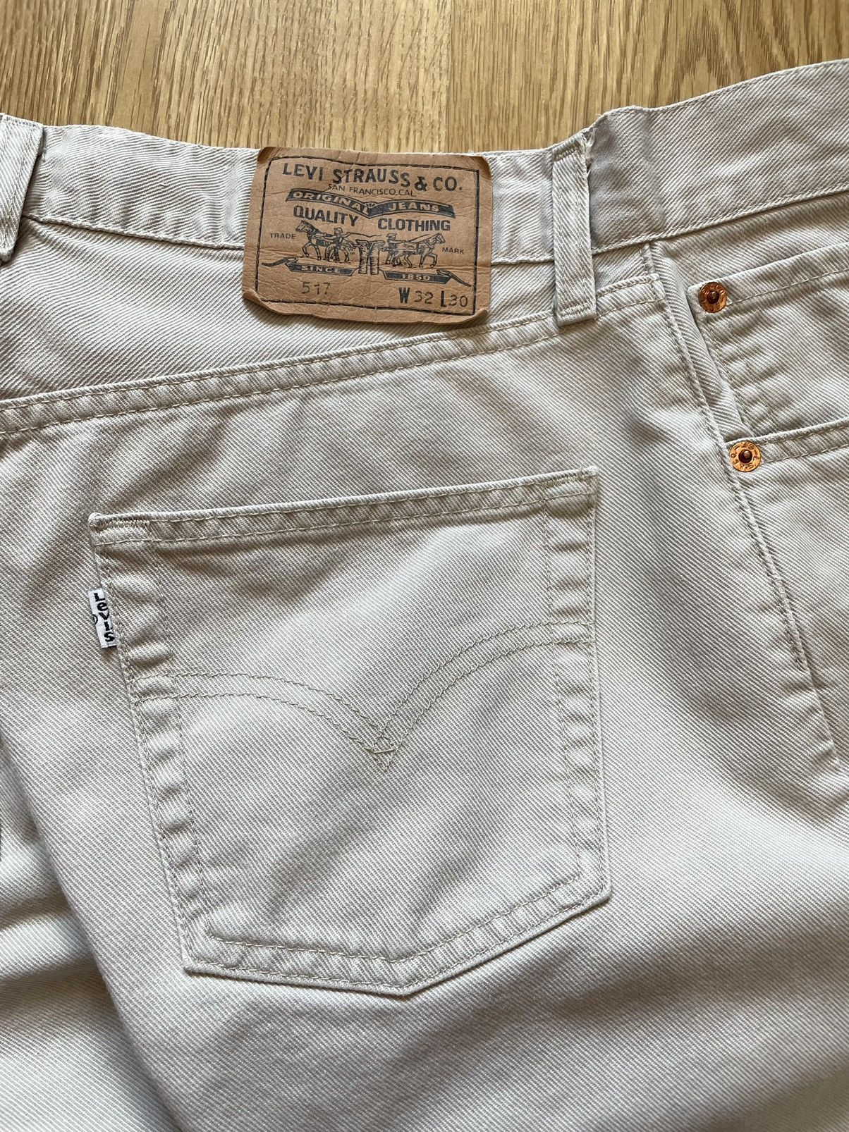 Levi's Vintage 90s Levis 517 Released Hem Beige Denim Jeans Pants Size US 32 / EU 48 - 4 Thumbnail