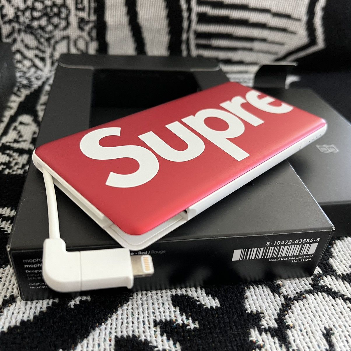 Supreme newest X Mophie Space Station 64G External Storage Power Bank