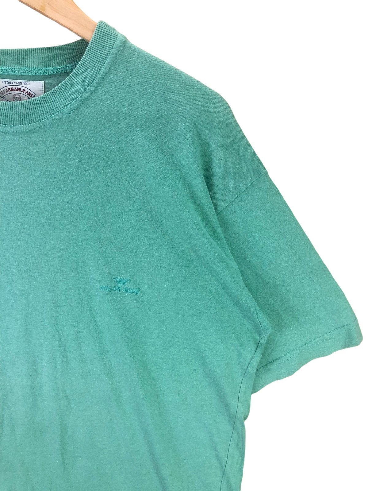 Vintage ARMANI JEANS Small Logo Embroidery Tshirt