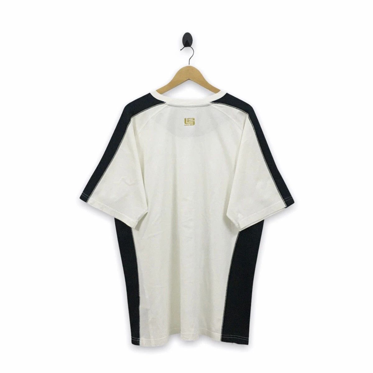NBA Rare LeBron James Spellout Embroidery Big Printed Tee Size US XL / EU 56 / 4 - 10 Thumbnail