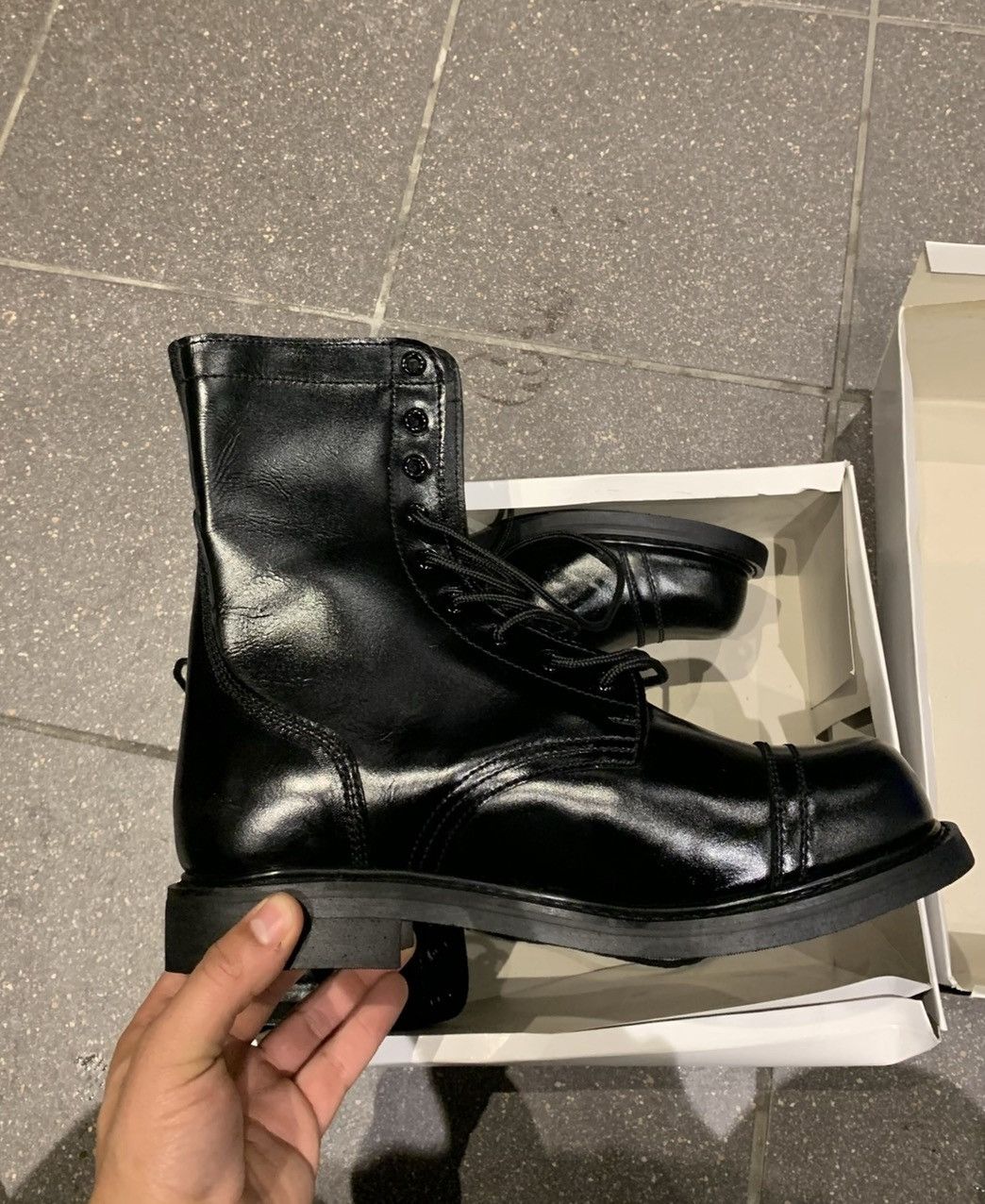 Other Size 8 Military Issued Combat Boots Size US 9.5 / EU 42-43 - 2 Thumbnail