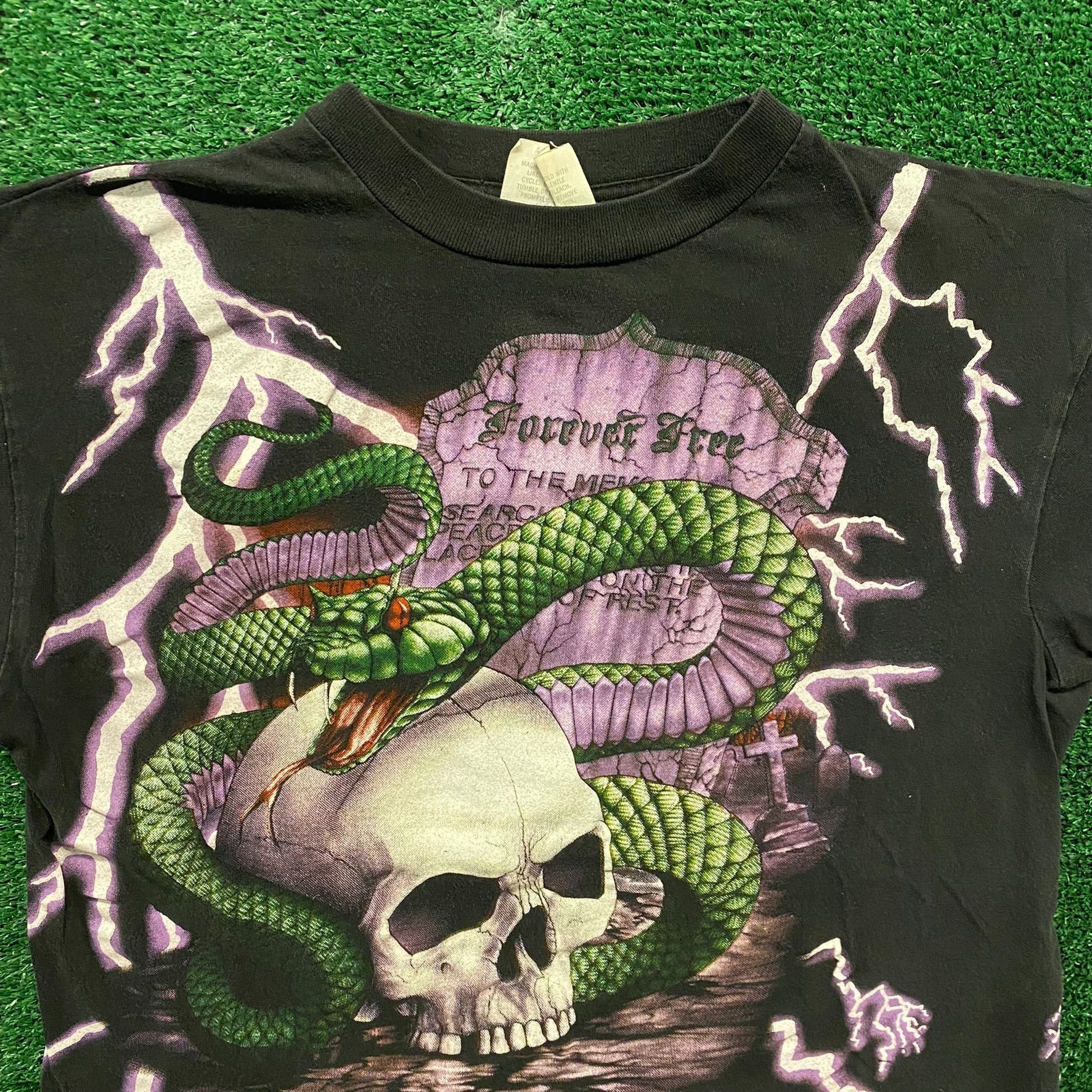 Vintage American Thunder Skull Vintage 90s T-Shirt Size US L / EU 52-54 / 3 - 2 Thumbnail
