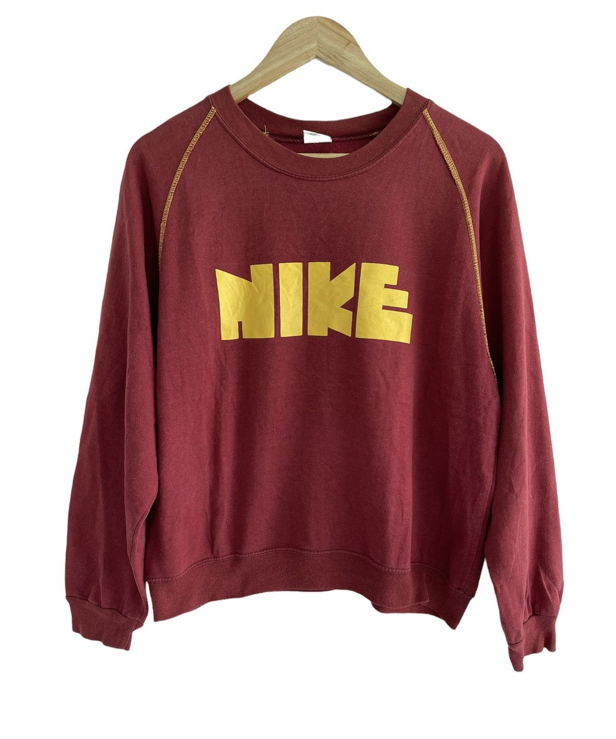 VINTAGE NIKE BLOCK 90s