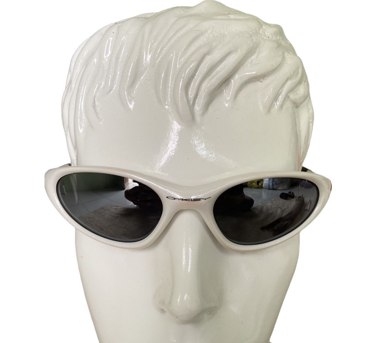 Oakley × Vintage Vintage Oakley Minute 1.0 Pearl Sunglasses