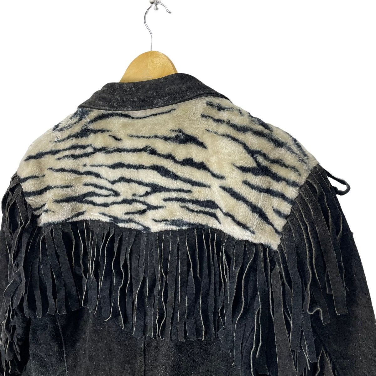 Cowboy Equipment 🌟ZEBRA FRINGED SUEDE WESTERN COWBOY JACKET Size US M / EU 48-50 / 2 - 6 Thumbnail