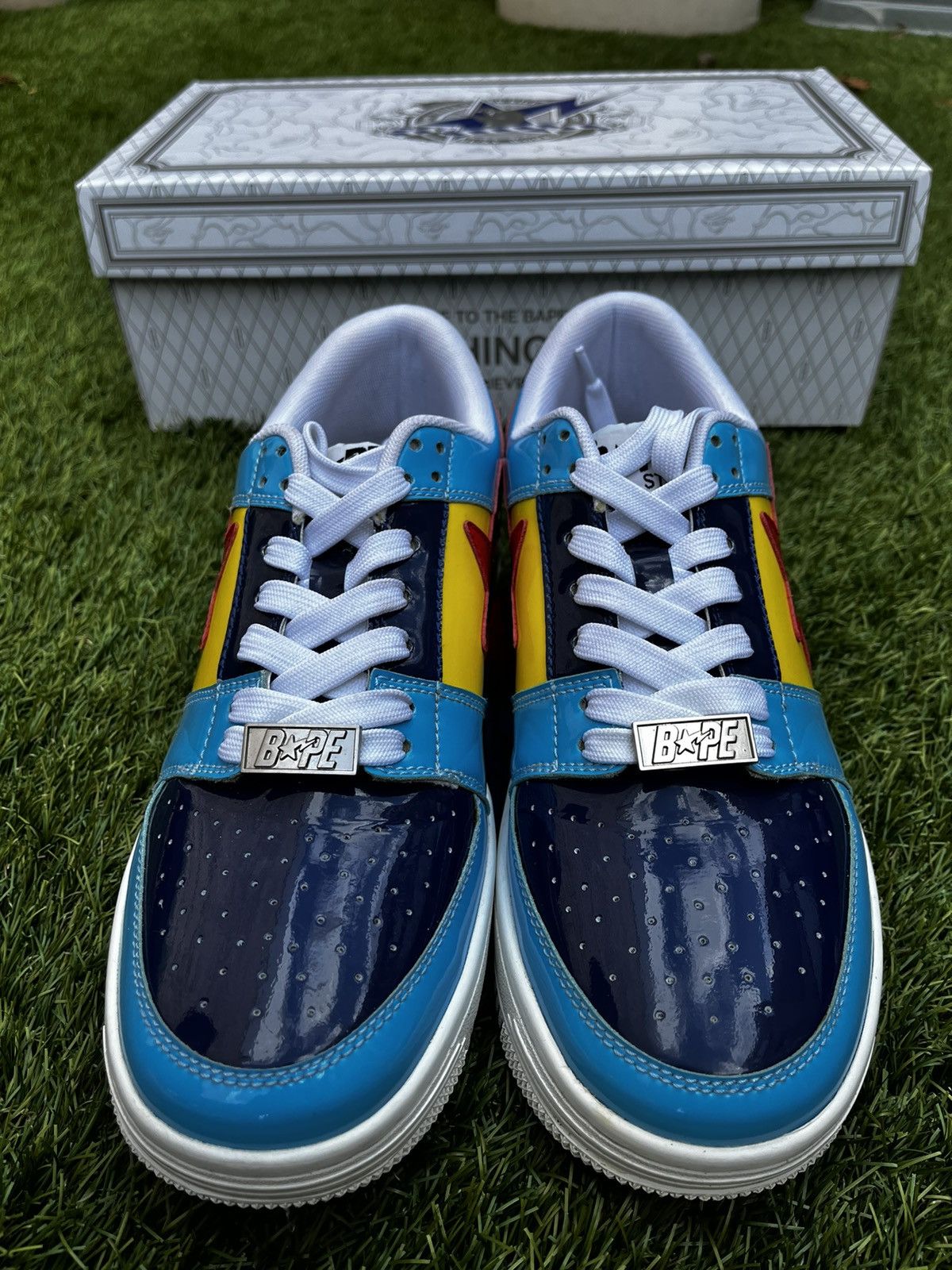 Bape *Only worn a few times* Bapesta blue yellow red Size US 8.5 / EU 41-42 - 8 Thumbnail