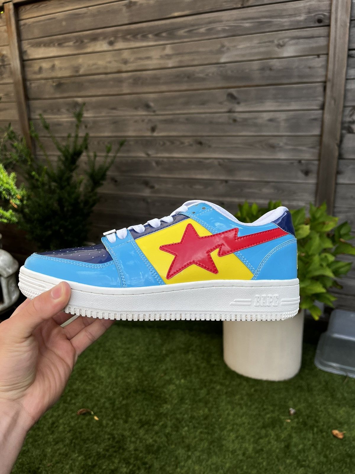 Bape *Only worn a few times* Bapesta blue yellow red Size US 8.5 / EU 41-42 - 3 Thumbnail