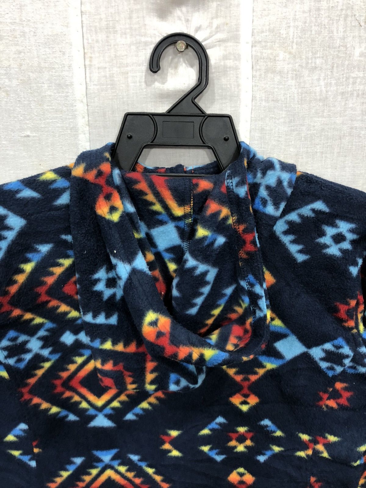 Columbia × Vintage COLUMBIA HOODIE !! NATIVE DESIGN 🔥 Size US L / EU 52-54 / 3 - 7 Thumbnail
