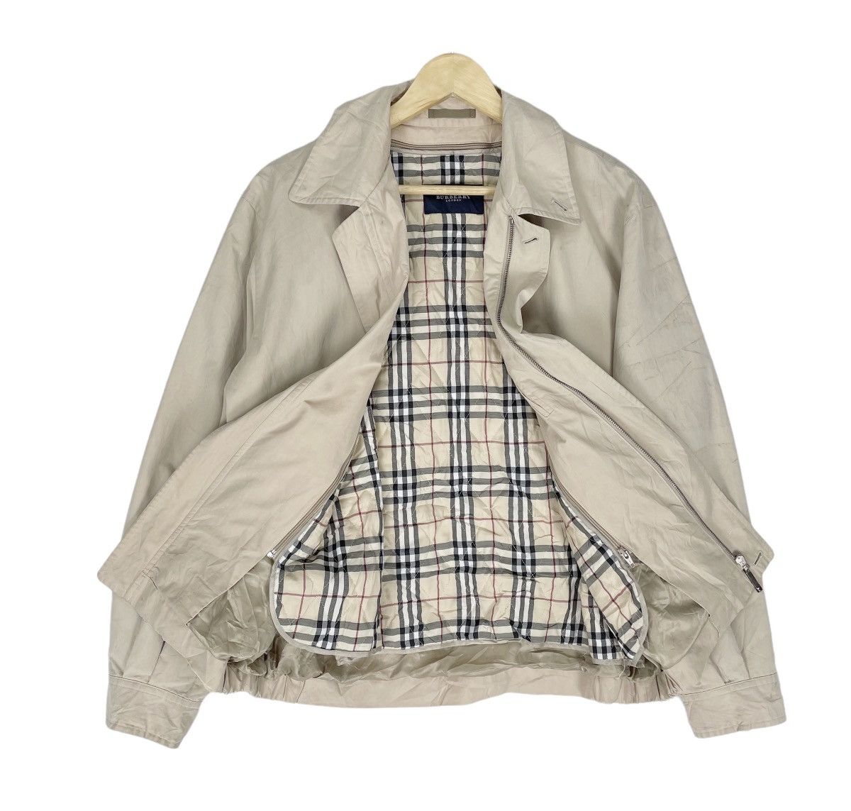 ⚡️BURBERRY HERRINGTON NOVA CHECKED JACKET