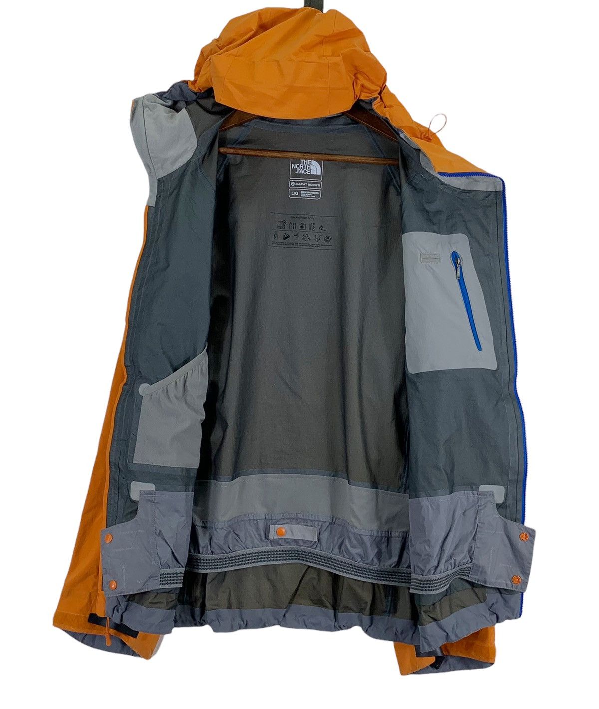 Goretex × The North Face VINTAGE THE NORTH FACE SUMMIT JACKET HOODIE Size US L / EU 52-54 / 3 - 8 Thumbnail