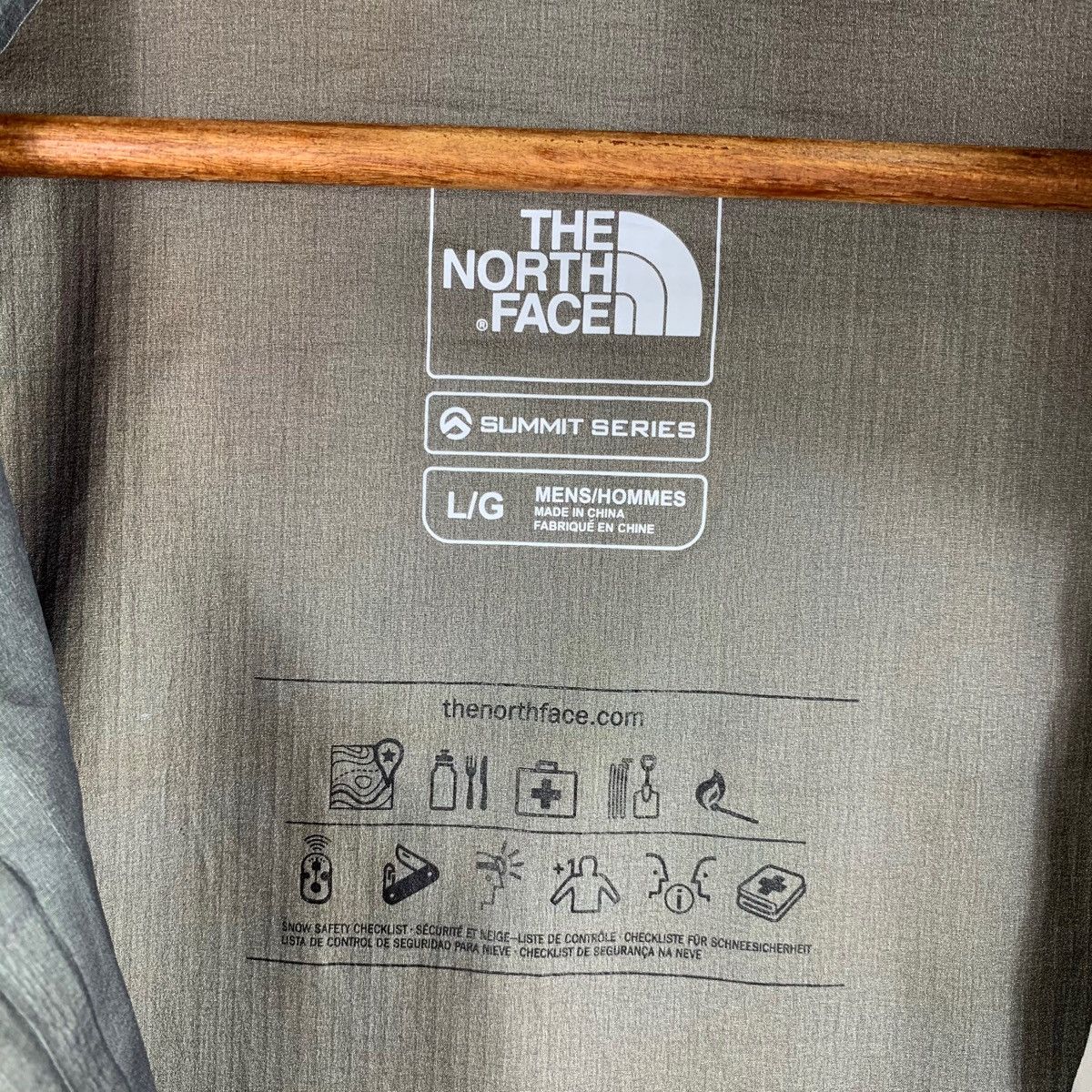 Goretex × The North Face VINTAGE THE NORTH FACE SUMMIT JACKET HOODIE Size US L / EU 52-54 / 3 - 7 Thumbnail
