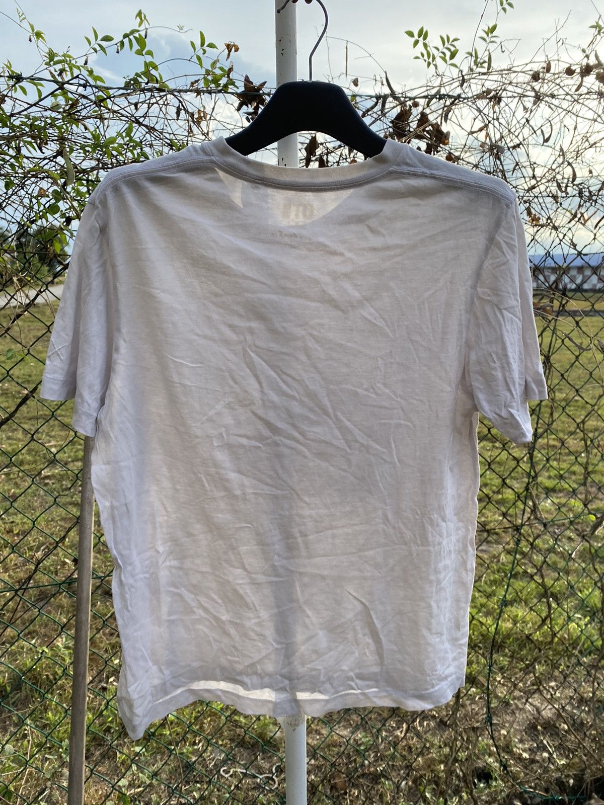 Japanese Brand × Kaws × Uniqlo Kaws X Uniqlo T-shirt Size US M / EU 48-50 / 2 - 8 Thumbnail