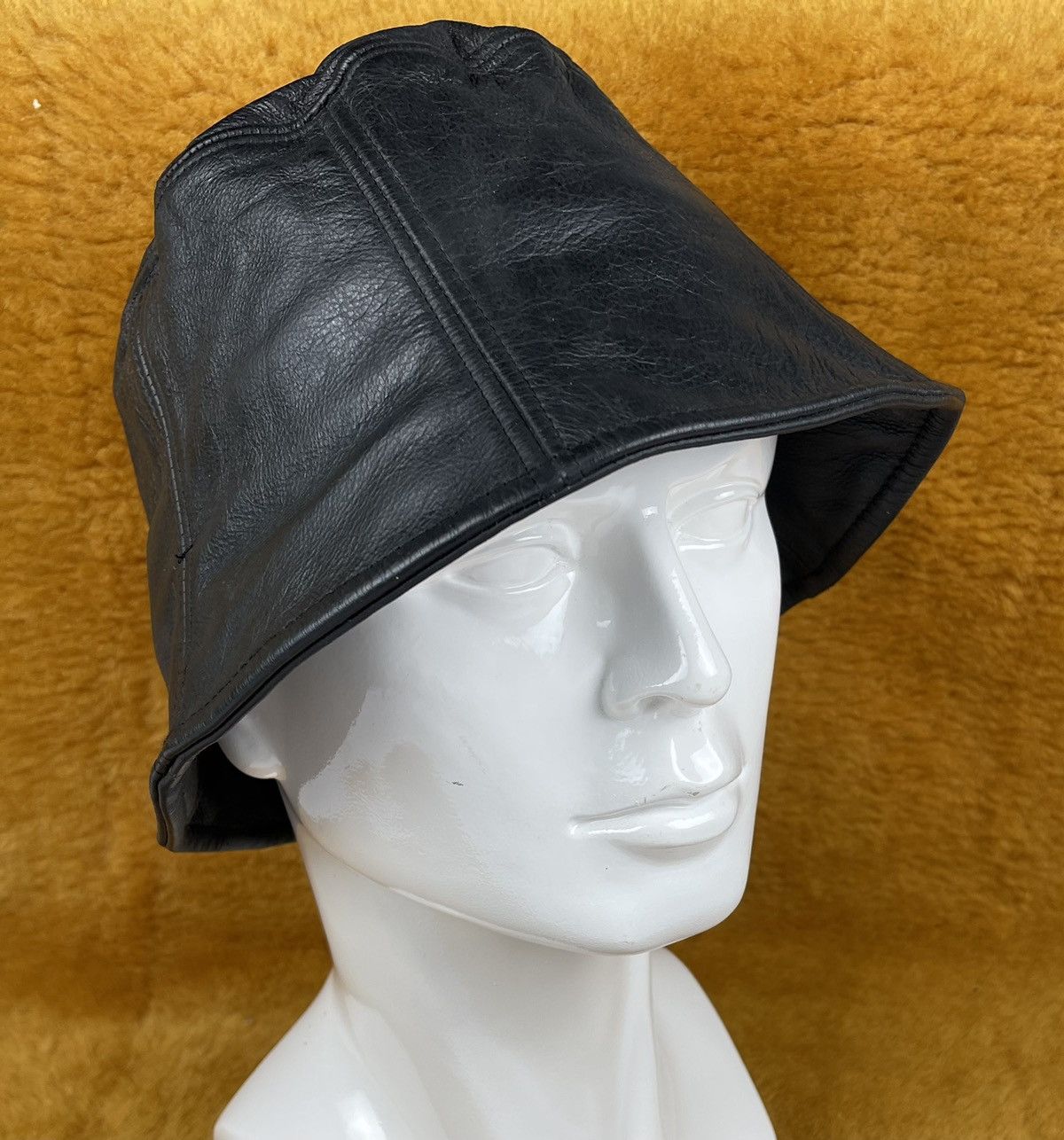 leather hat tg2