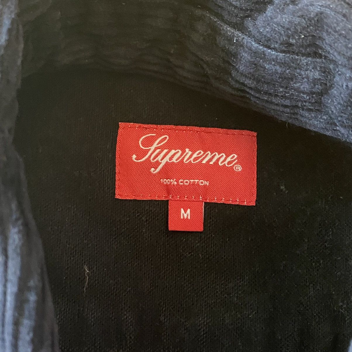 Supreme Used Supreme Script Canvas Snap Shirt Medium Size US M / EU 48-50 / 2 - 3 Thumbnail