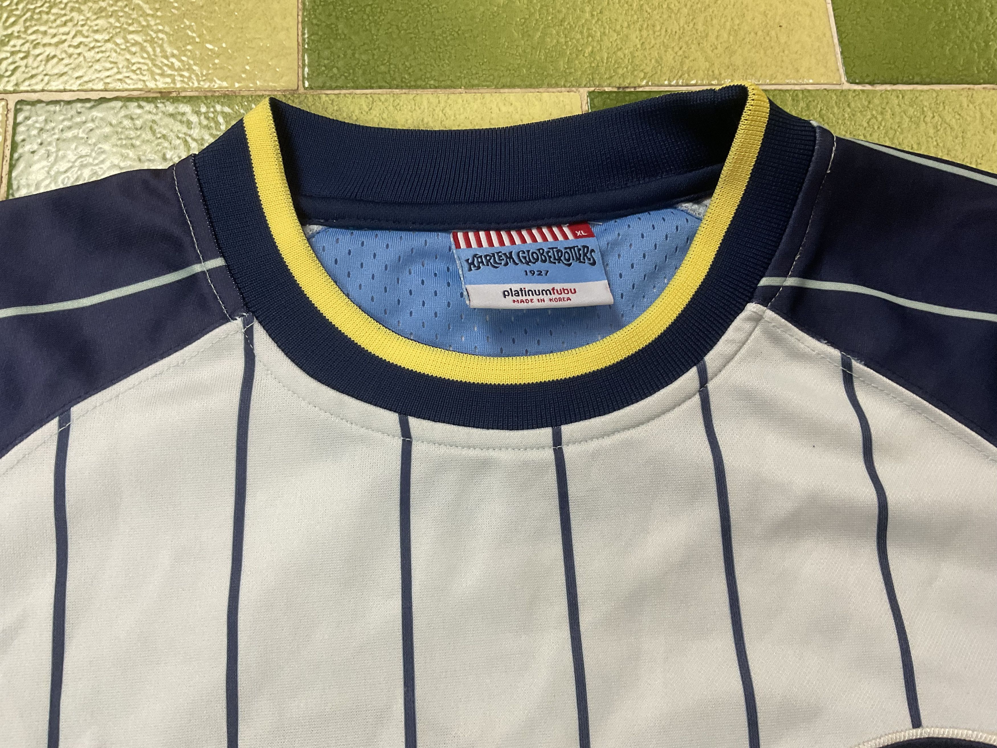 Fubu Harlem Globetrotters Fubu Pullover Sweatshirt Jersey Style Size US XL / EU 56 / 4 - 4 Thumbnail