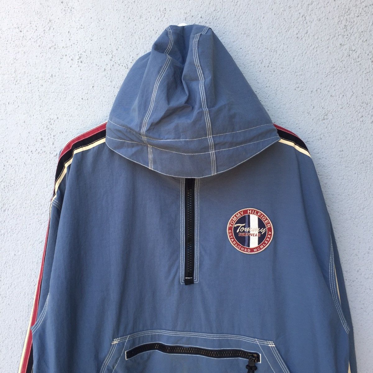 Tommy Hilfiger Vintage Tommy Hilfiger Surfwear Hoodie Jacket Size US XL / EU 56 / 4 - 2 Thumbnail