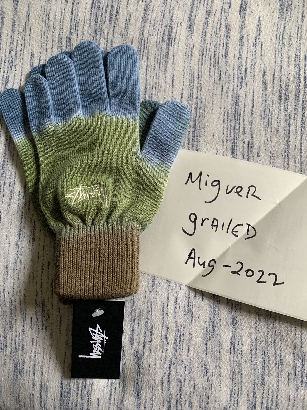 Stussy Earth gloves | Grailed