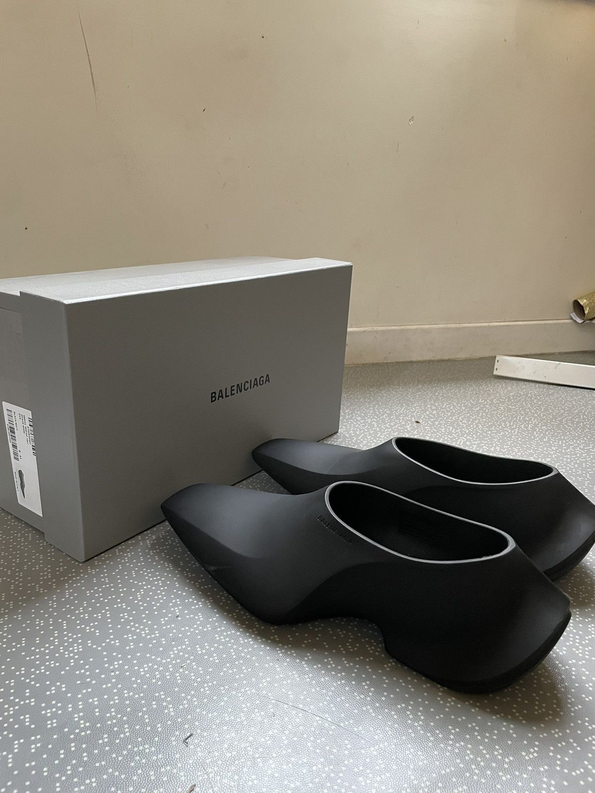 Balenciaga Balenciaga Space shoes Size US 8 / EU 41 - 8 Thumbnail