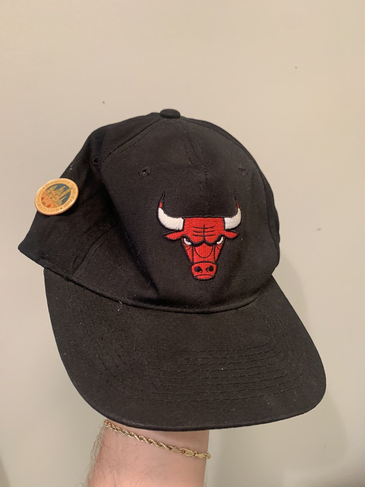 NBA × Vintage Vintage Chicago Bulls MJ USPS Kick10 Snapback Size ONE SIZE - 1 Thumbnail