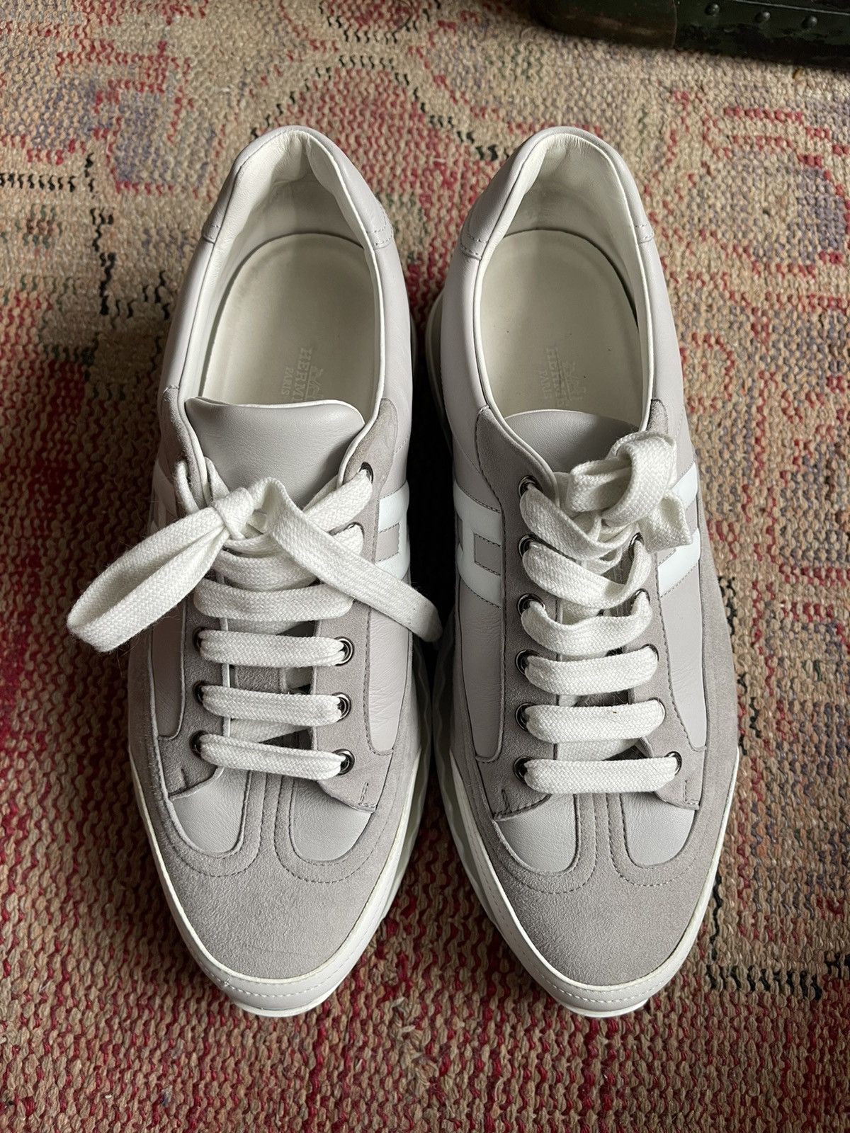 Hermes Hermes White Lace Up Sneakers Size US 9.5 / EU 42-43 - 2 Thumbnail