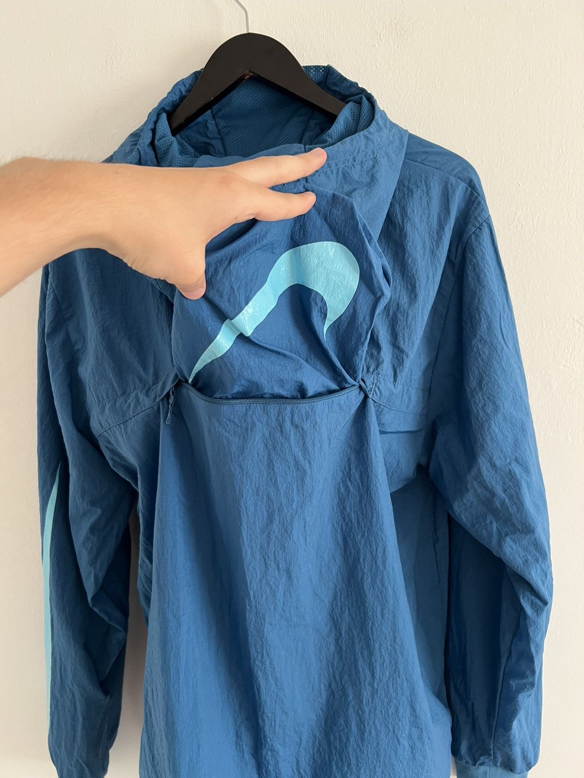 Nike 🔥🔥Nike Nylon Blue Light Jacket Size US M / EU 48-50 / 2 - 5 Thumbnail