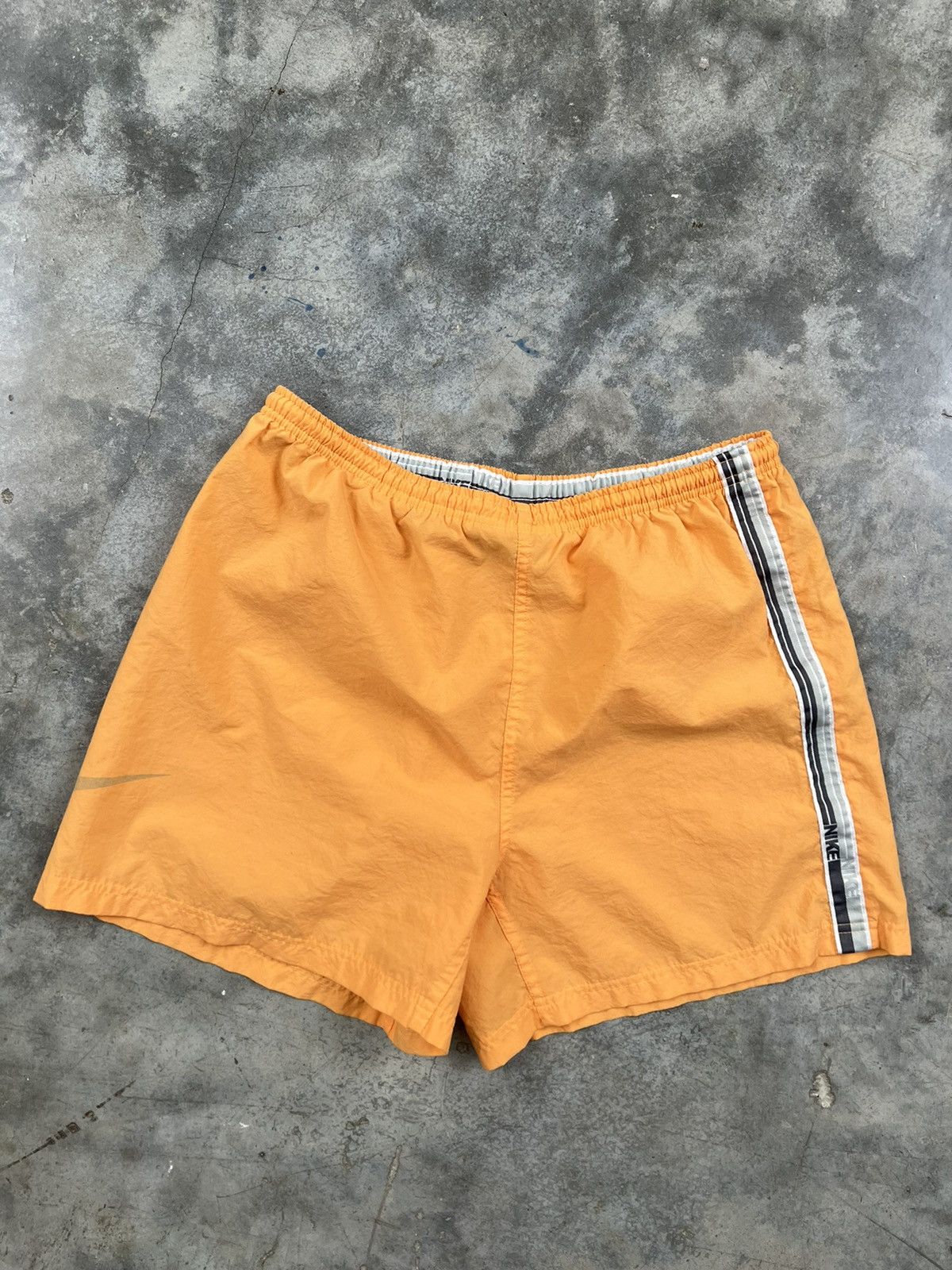 Nike Vintage Nike Silver Tag Orange + Grey Track Shorts Medium ❄️ Size US 32 / EU 48 - 2 Thumbnail