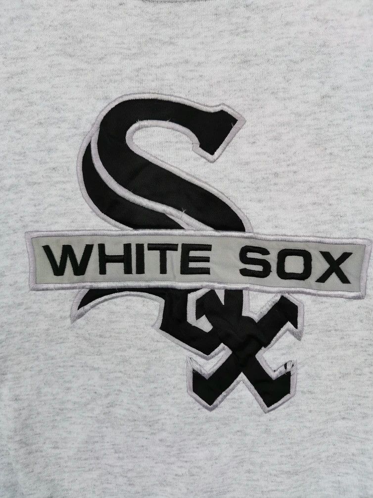 Nutmeg: White Six Big Logo Sweatshirt
