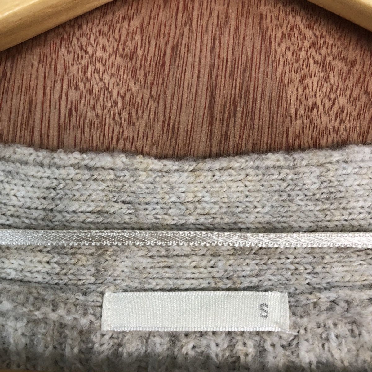Japanese Brand GU Japan Cream baggie knitwear Cardigan #H092 Size US S / EU 44-46 / 1 - 10 Thumbnail