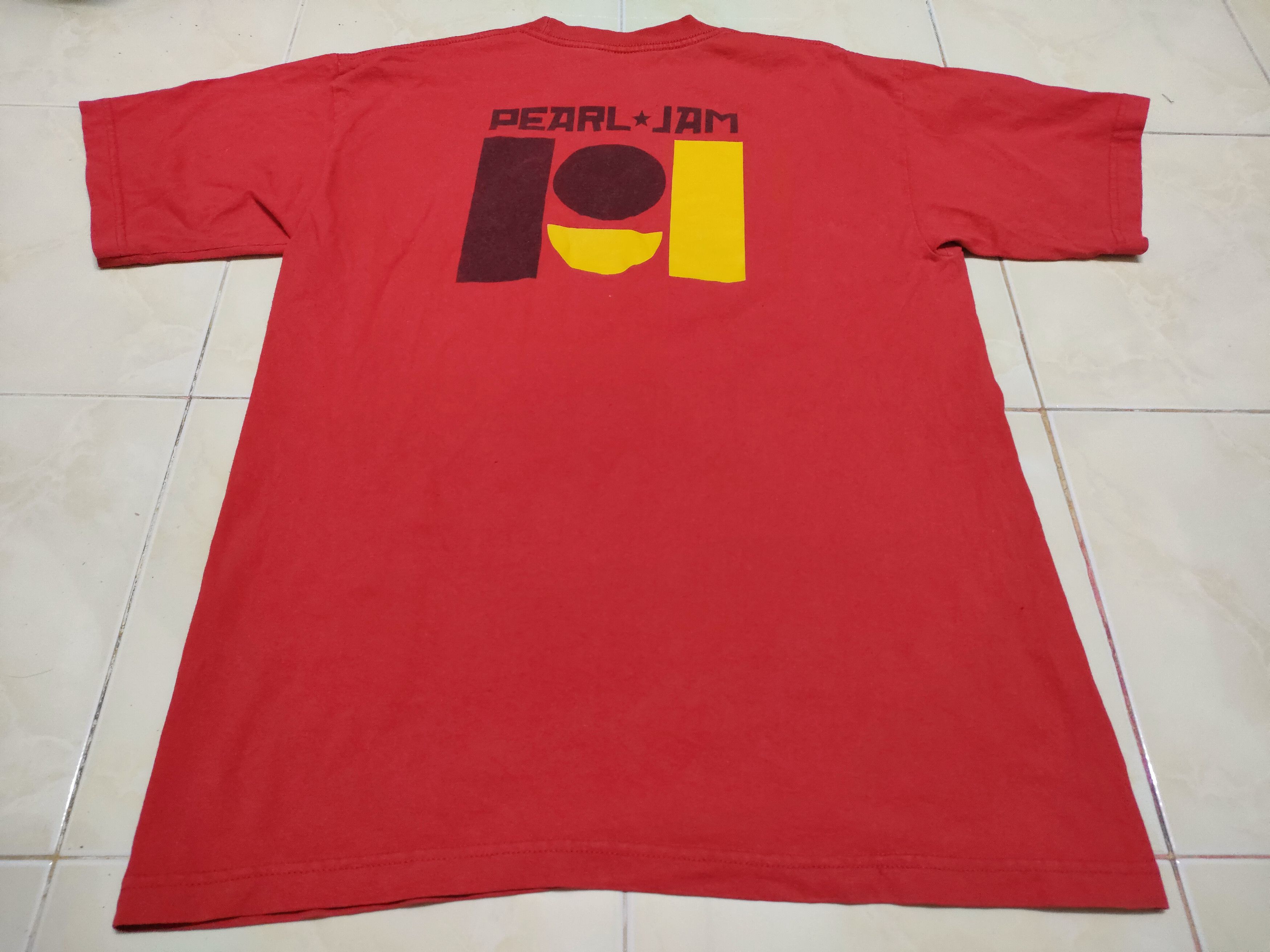 Band Tees × Vintage Vintage 90's Pearl Jam Alternative Band Rock Tee Size US L / EU 52-54 / 3 - 2 Thumbnail