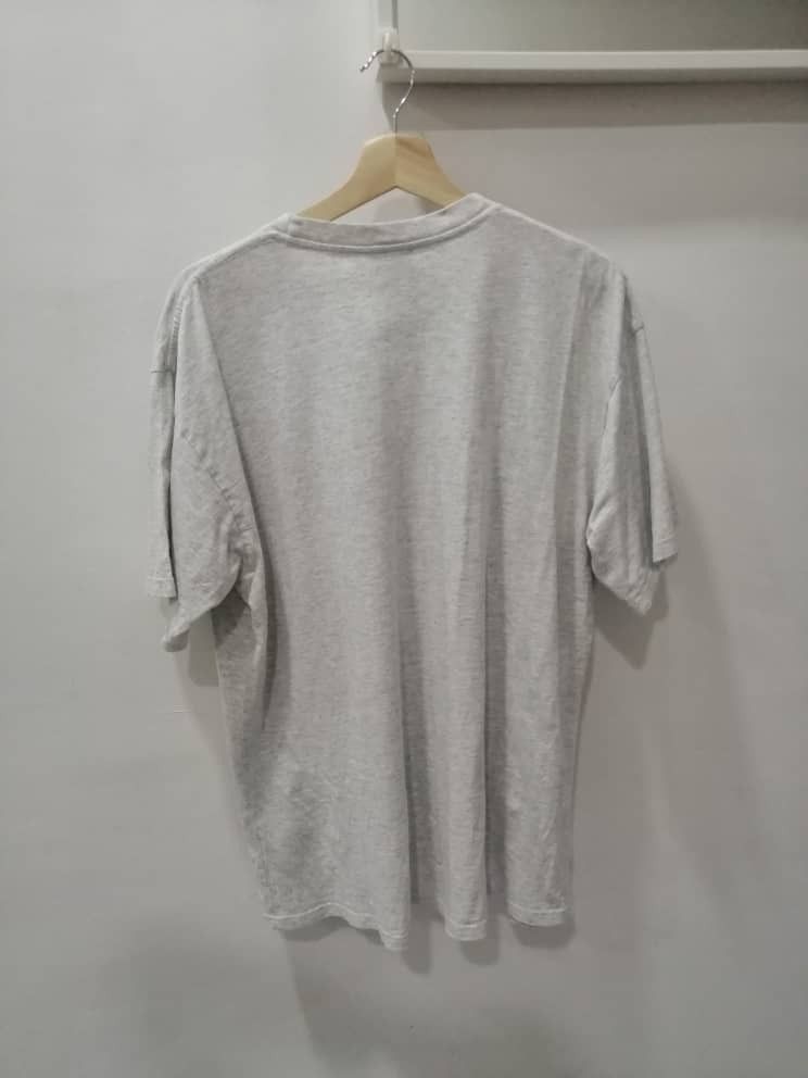 Nike Vintage 90s Nike Big Center Swoosh Tees Size US L / EU 52-54 / 3 - 6 Thumbnail