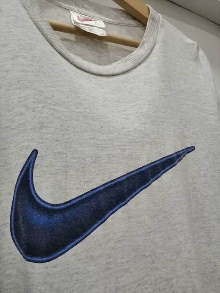 Nike Vintage 90s Nike Big Center Swoosh Tees Size US L / EU 52-54 / 3 - 2 Thumbnail