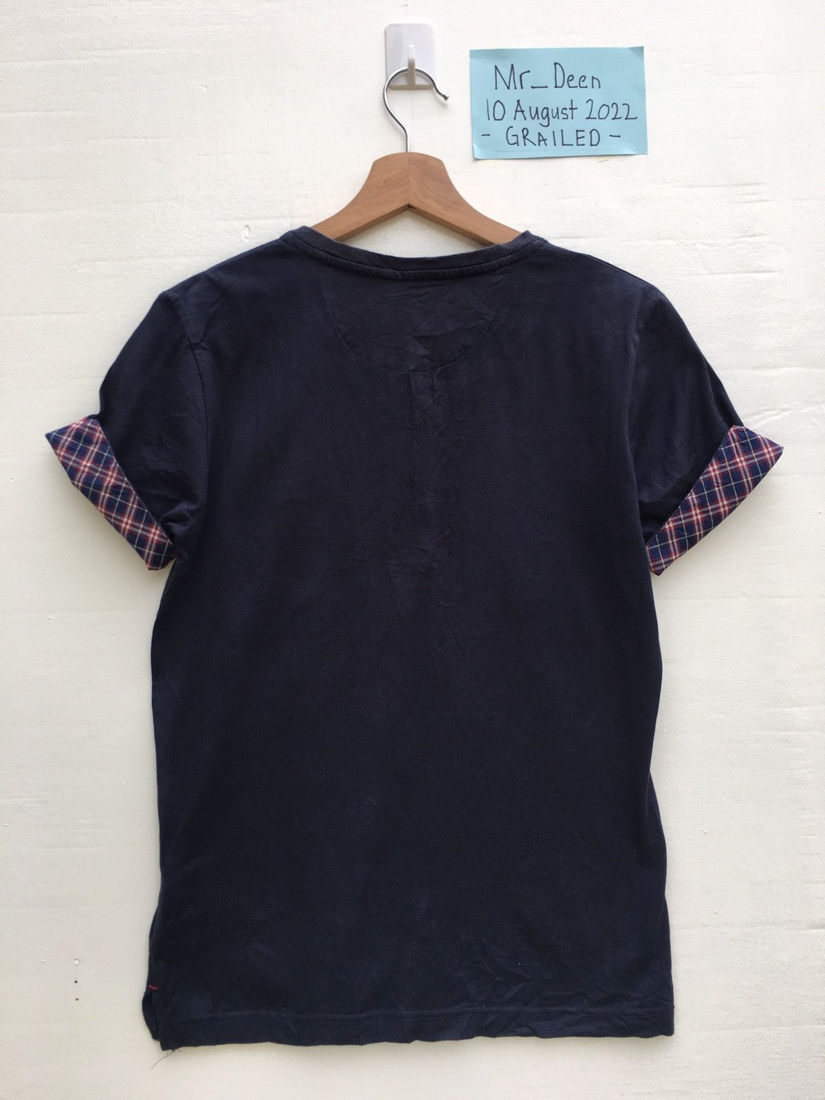 Burberry Vintage Burberry Black Label Short Tshirt Size S / US 4 / IT 40 - 12 Thumbnail