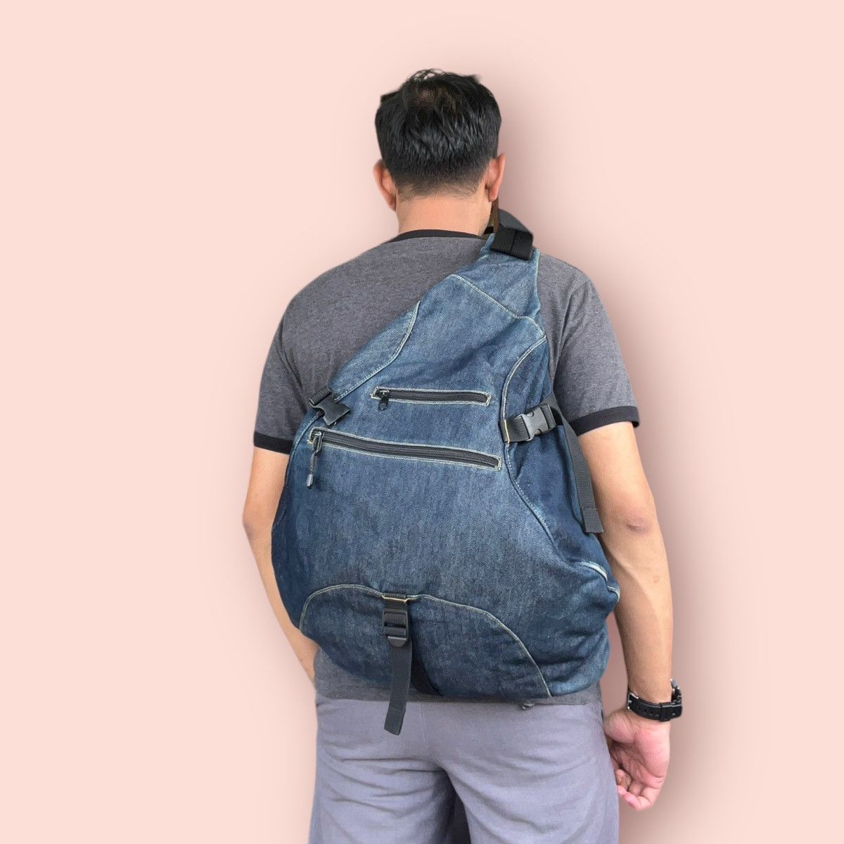 Gap × Japanese Brand VINTAGE GAP DENIM CROSSBODY BODYBAG Size ONE SIZE - 1 Thumbnail