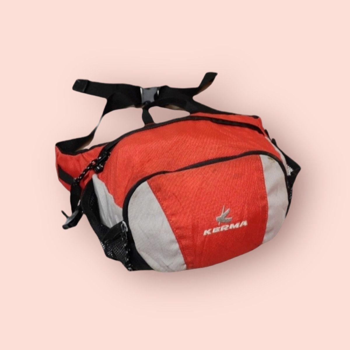 VINTAGE KERMA TRAVEL POUCH / WAISTBAG