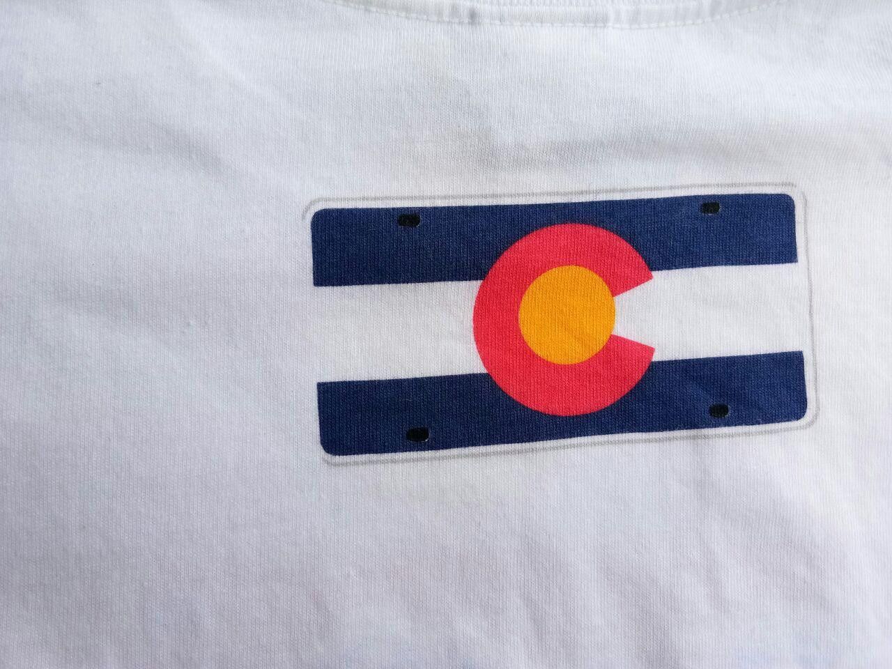 Other Vintage Crazy Shirts Hawai'i Original Snobny Vail T-Shirts Size US S / EU 44-46 / 1 - 5 Thumbnail