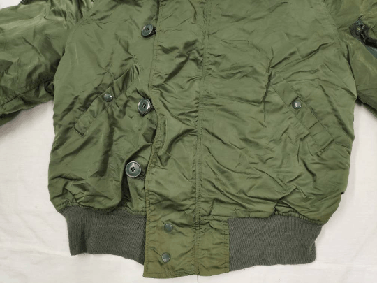 Alpha Industries Vintage Alpha Industries Flight Jacket Size US L / EU 52-54 / 3 - 2 Thumbnail