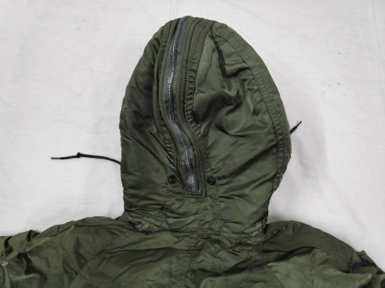 Alpha Industries Vintage Alpha Industries Flight Jacket Size US L / EU 52-54 / 3 - 6 Thumbnail