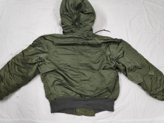Alpha Industries Vintage Alpha Industries Flight Jacket Size US L / EU 52-54 / 3 - 3 Thumbnail
