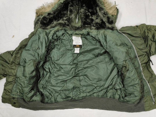 Alpha Industries Vintage Alpha Industries Flight Jacket Size US L / EU 52-54 / 3 - 5 Thumbnail