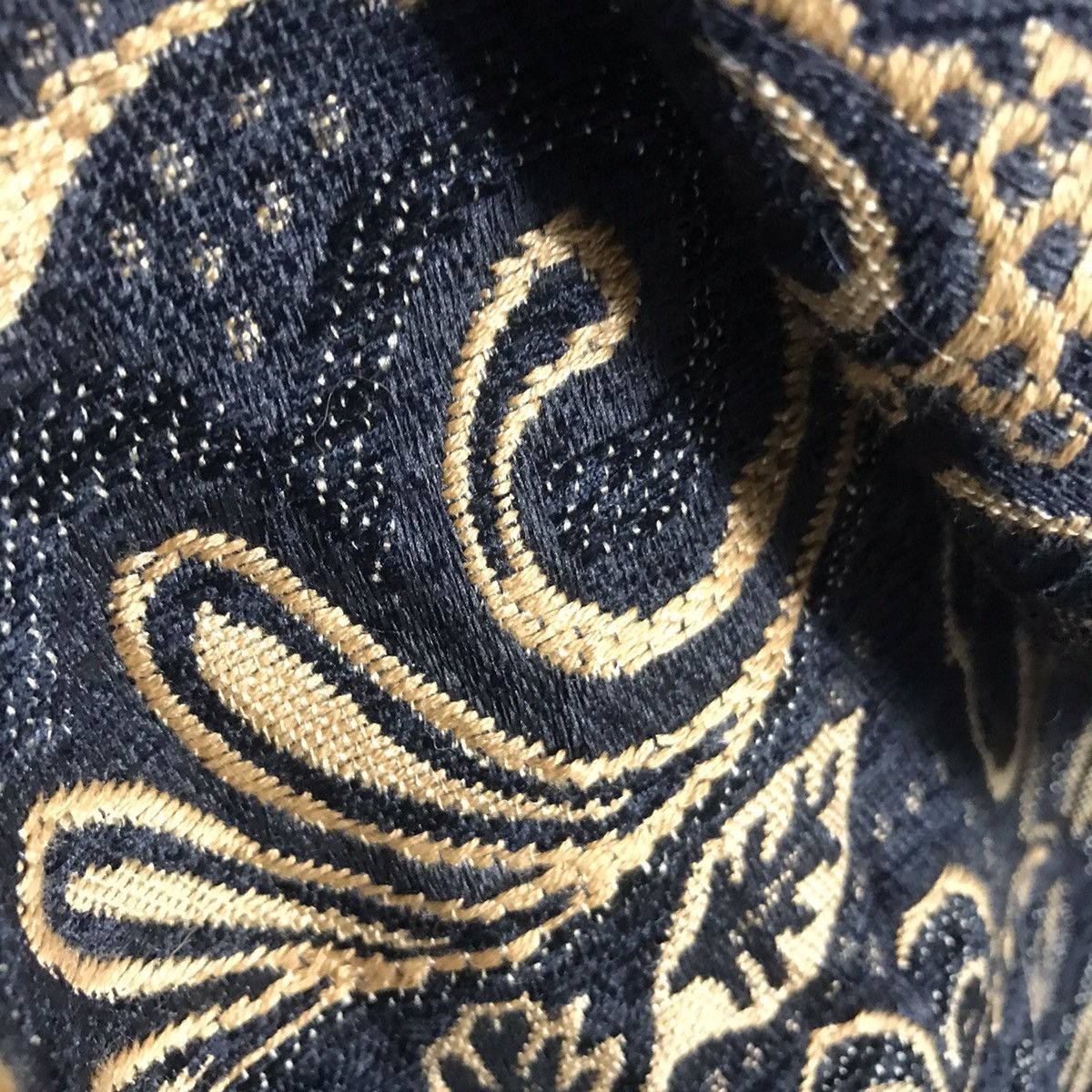 Japanese Brand Unseld full pairsley embroidered hooded zip up jacket Size US M / EU 48-50 / 2 - 4 Thumbnail