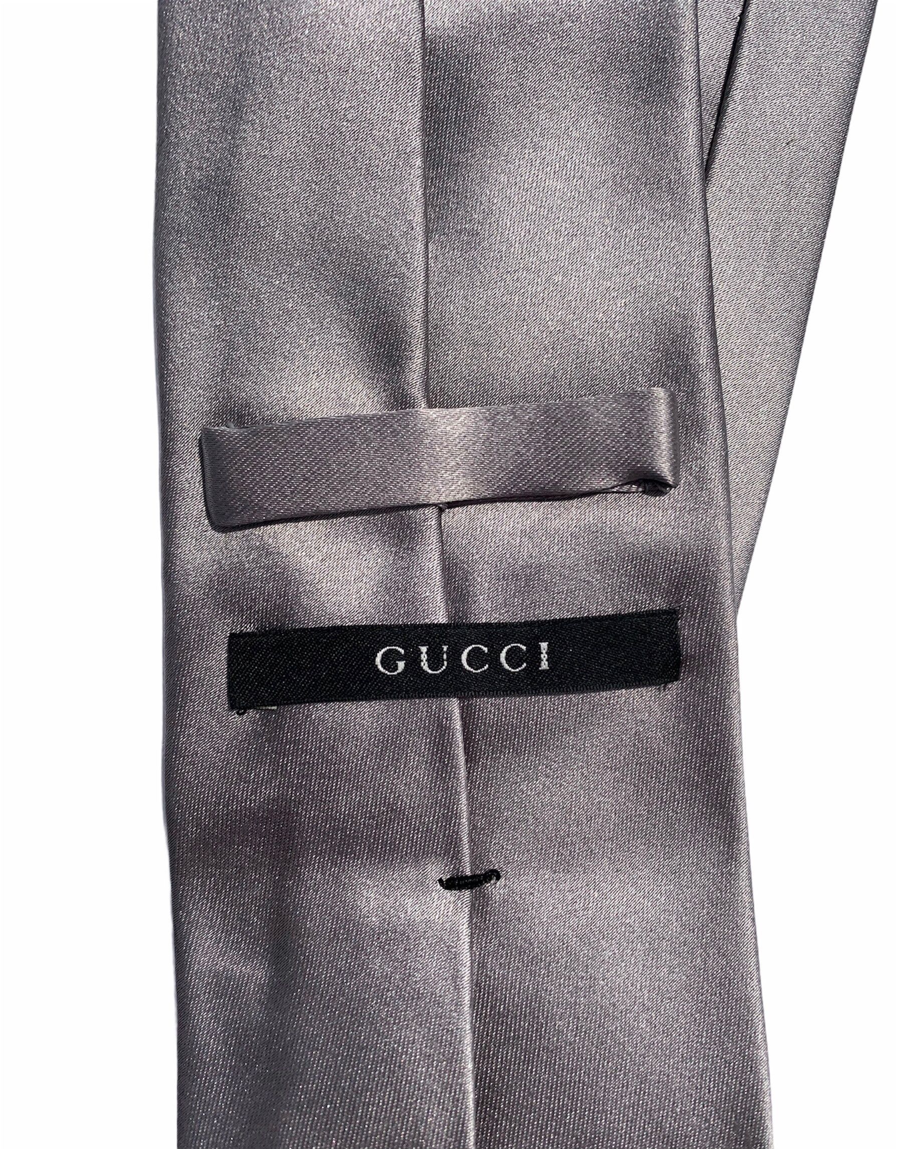 Gucci Gucci Solid Silver Silk Neck Tie With Knight Crest Detail Size ONE SIZE - 3 Thumbnail