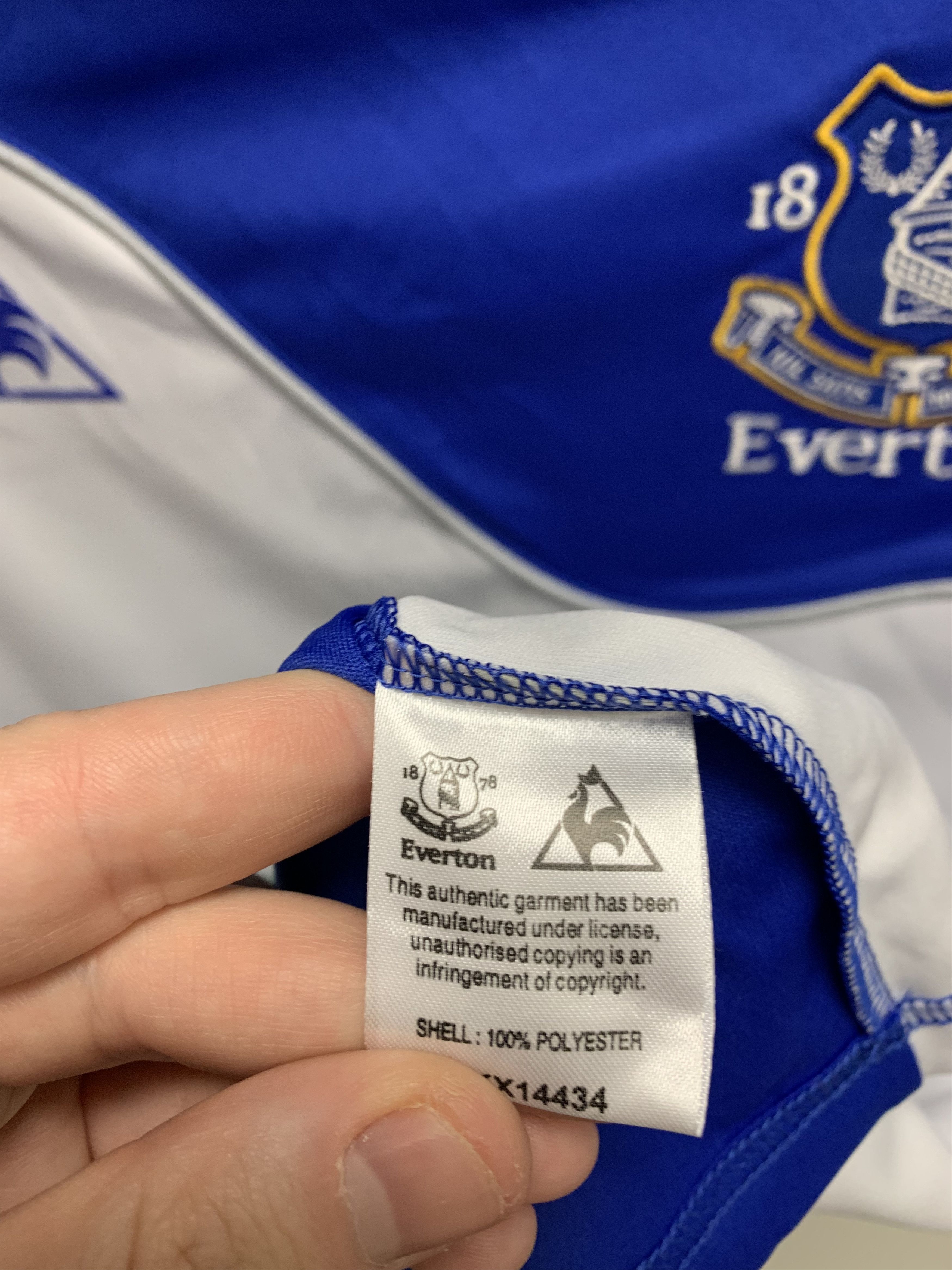 Le Coq Sportif Everton Le Coq Sportif Chang soccer jersey L Size US L / EU 52-54 / 3 - 4 Thumbnail