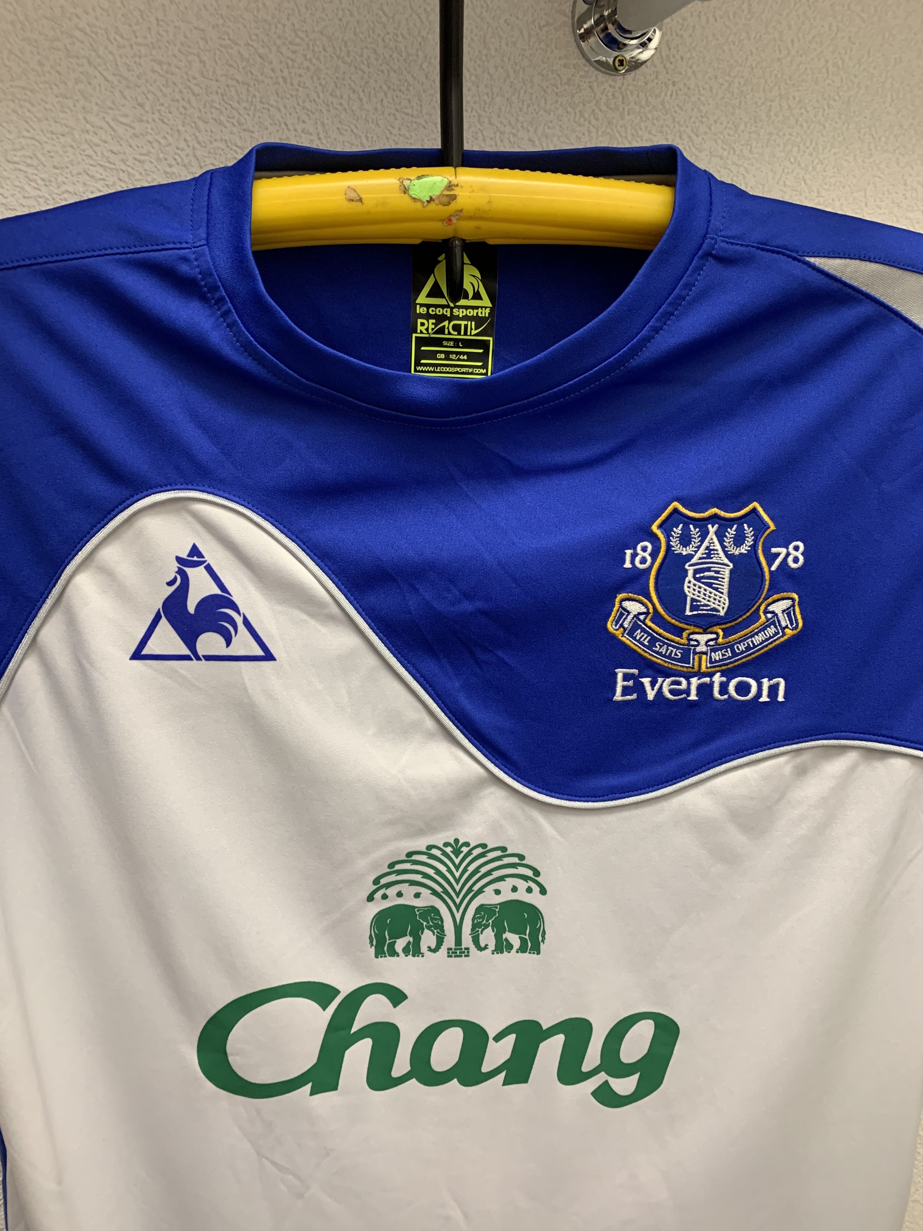 Le Coq Sportif Everton Le Coq Sportif Chang soccer jersey L Size US L / EU 52-54 / 3 - 3 Thumbnail