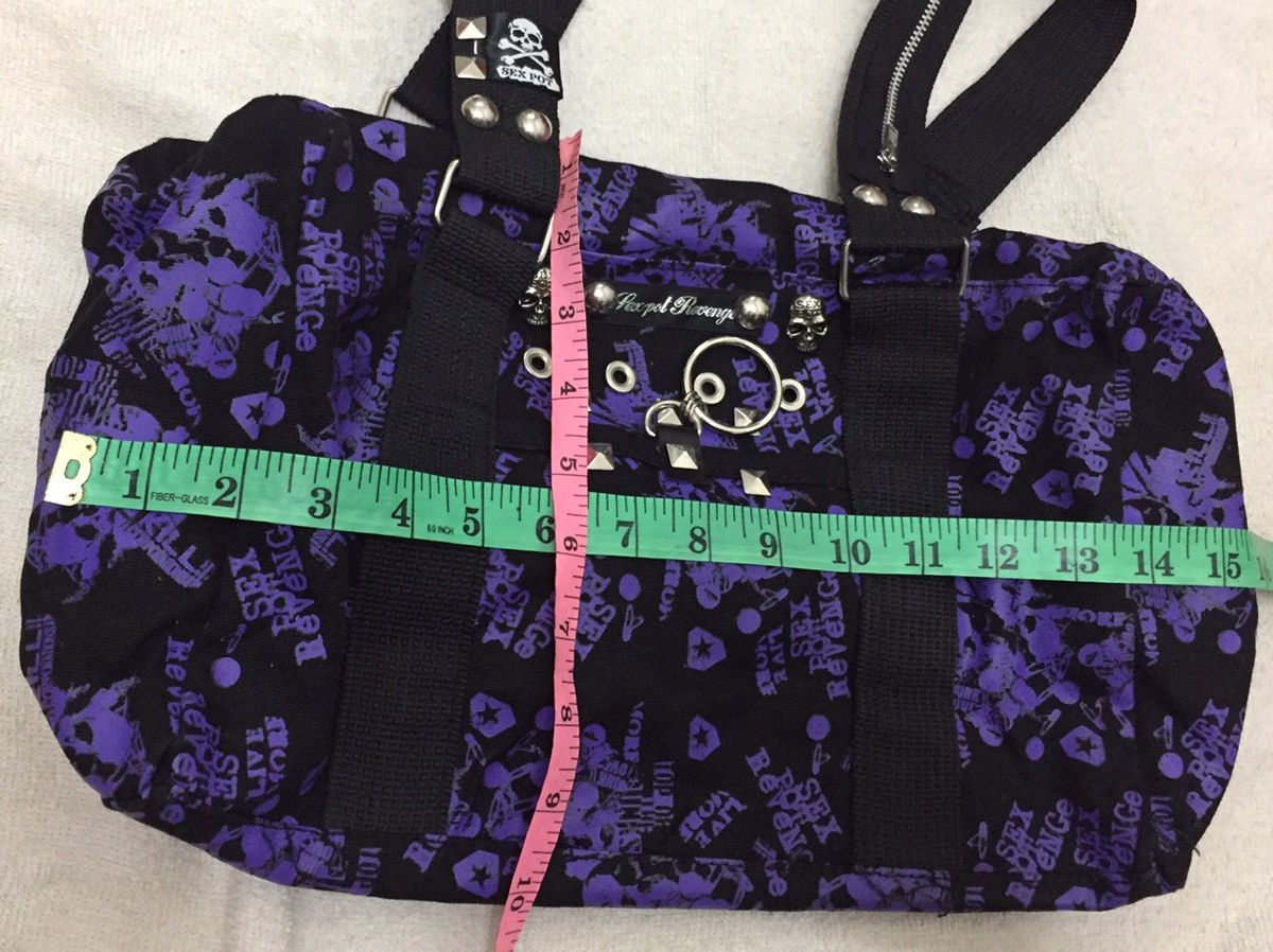 Japanese Brand Skull Print Duffle Bag Size ONE SIZE - 10 Thumbnail